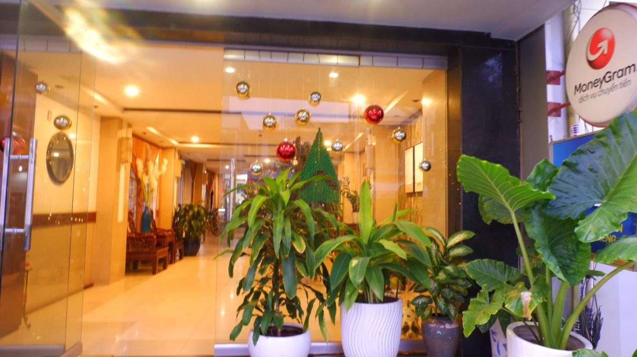Trang An Hotel - 5 Minutes Landmark 81 Ho Chi Minh City Exterior photo