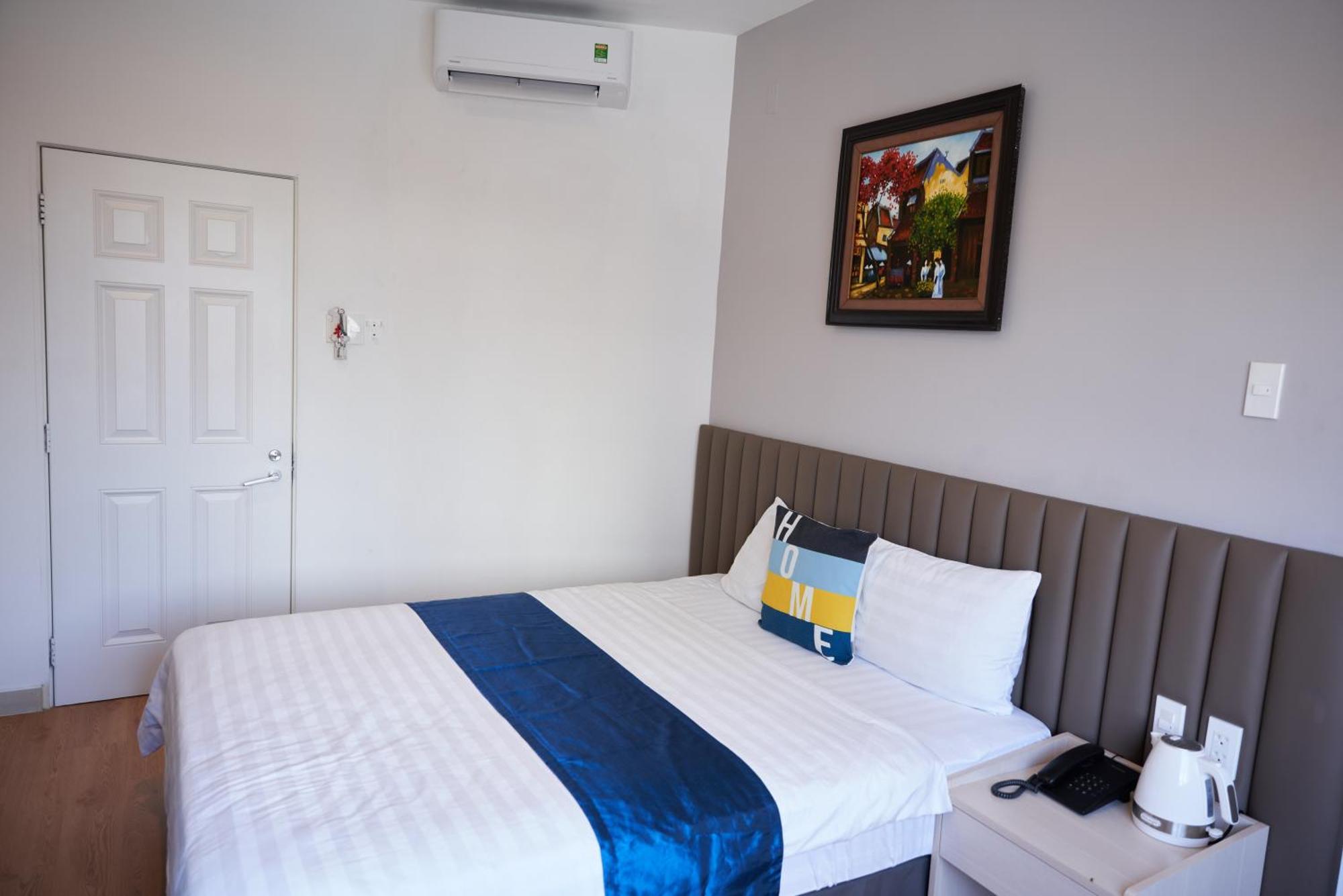Trang An Hotel - 5 Minutes Landmark 81 Ho Chi Minh City Exterior photo