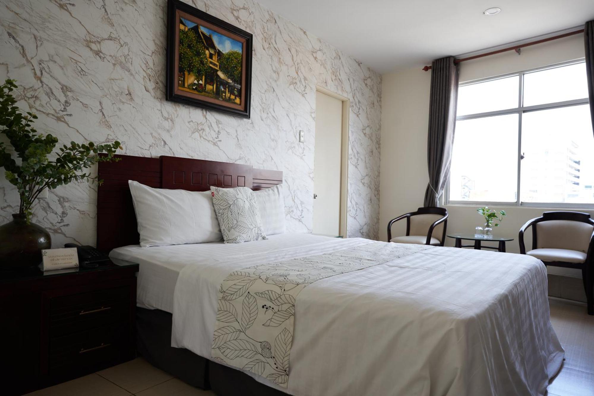 Trang An Hotel - 5 Minutes Landmark 81 Ho Chi Minh City Exterior photo